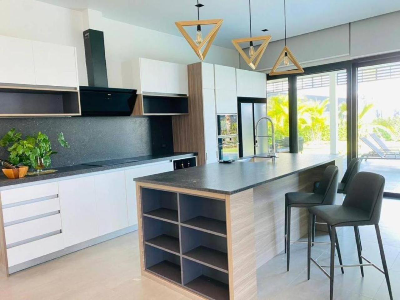 Sivana Gardens Villas HHQ Pokoj fotografie